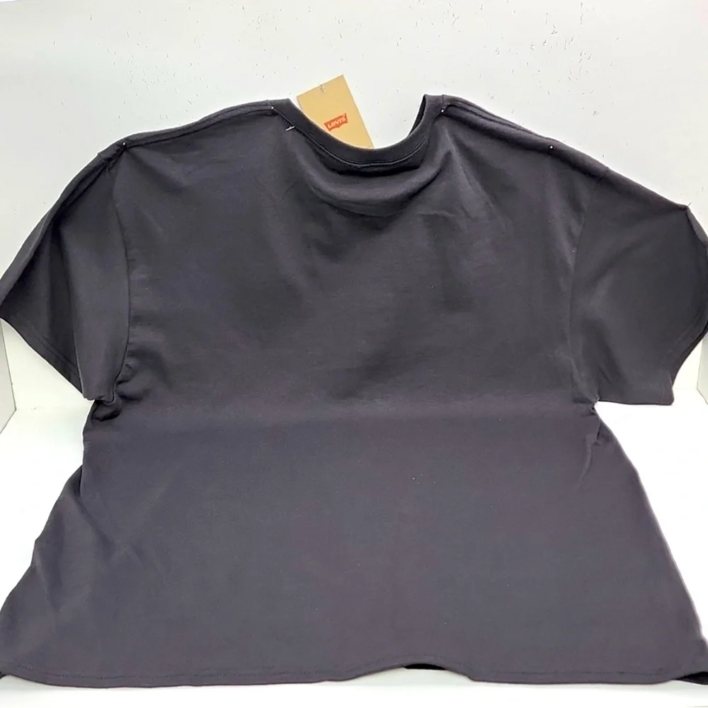 LEVI’S BLACK RAINBOW T-SHIRT, 100% COTTON, LSRGE SIZE
